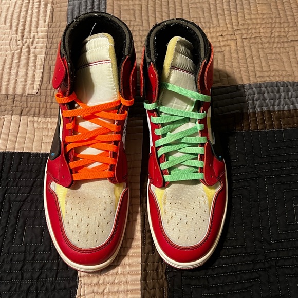 Off White Jordan 1 “Chicago” - Picture 2 of 9